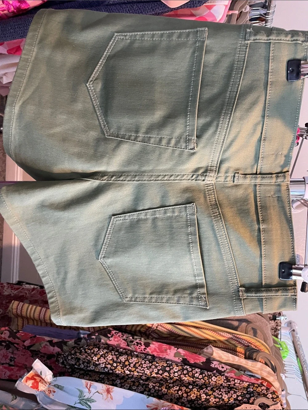 Cotton Blend Olive Green Mid-Rise Shorts